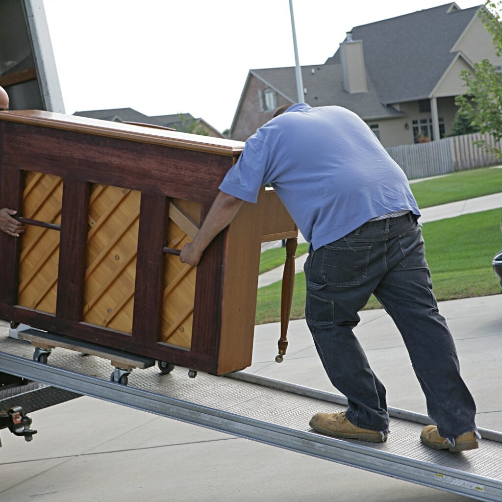 PIANO MOVING IN SEATTLE
