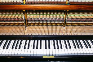 piano keyboard with glossy black and white keys